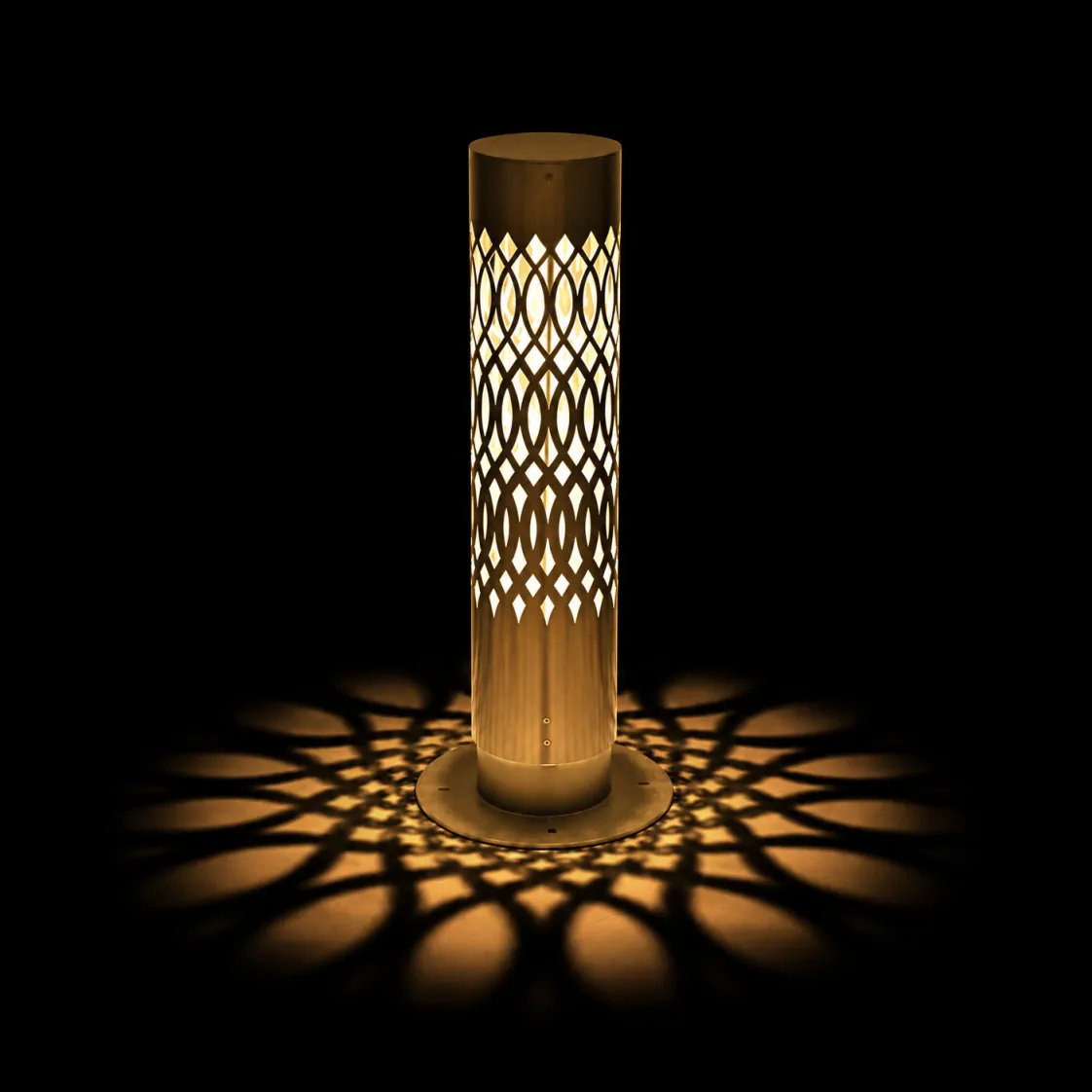 OA-Facet Bollard Light